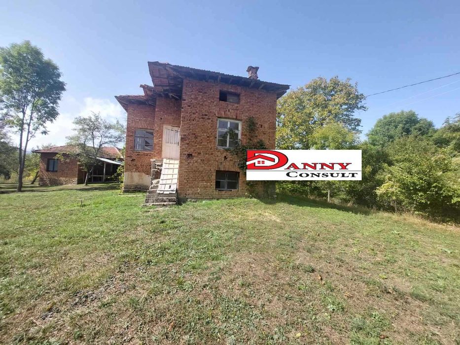 Продава се Къща в Велико Търново, Акация - 110 кв.м за 242 €/кв.м - Снимка #1