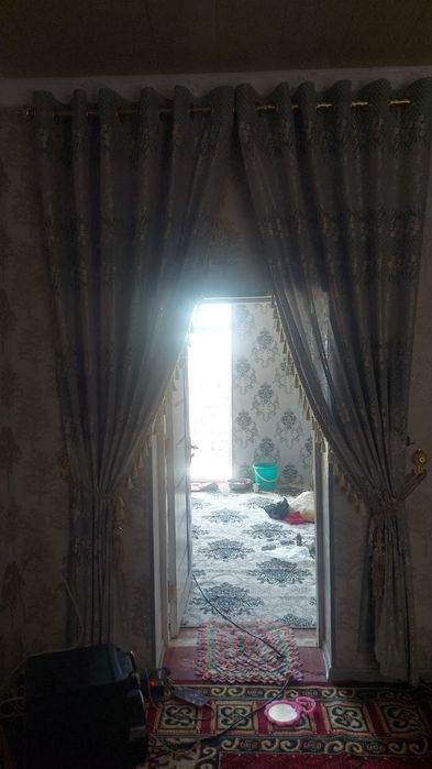 Уй сотилади: Срочно иштихонда кулай жойда жойлашган.