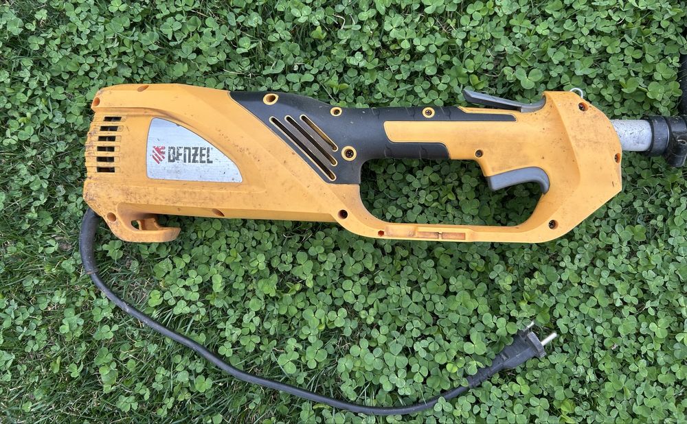 Триммер для травы