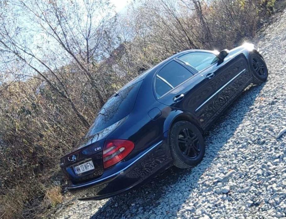 Vând Mercedes e220 w211