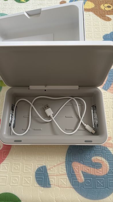 УФ стерилизатор для телефона