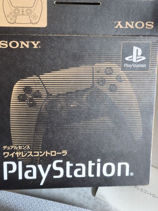 Продам джойстик на Playstation 5
