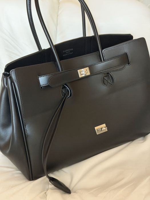 Balenciaga Bel Air M