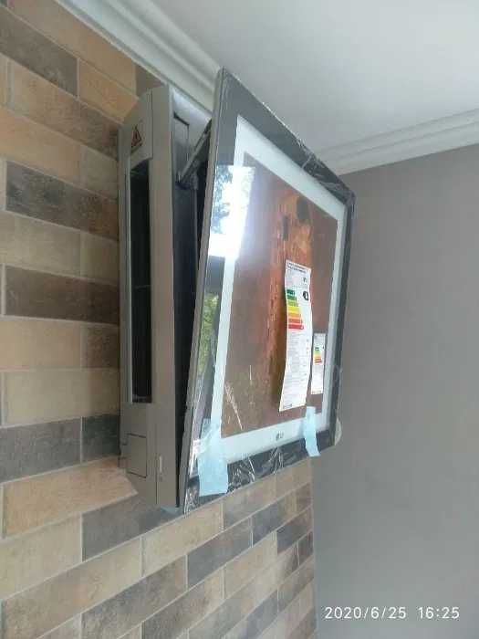 Кондиционер LG A12FT Artcool Gallery DUAL Inverter ThinQ Wi-Fi есть