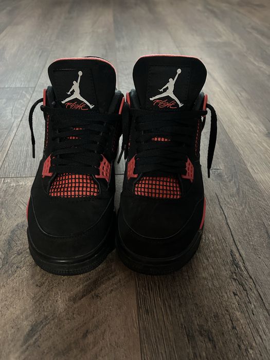 Jordan 4 Retro "Red Thunder" 43 номер.