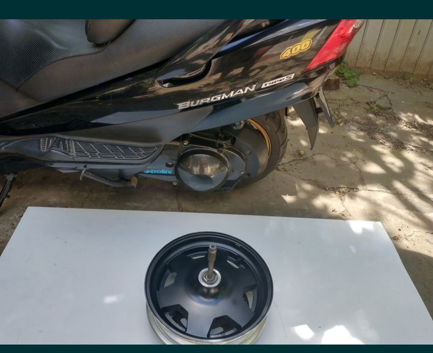 Suzuki Burgman Jantă de fată cu disc de frana si ax