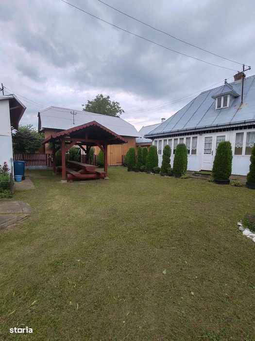 Oază de liniște și tradiție-Casa de vanzare