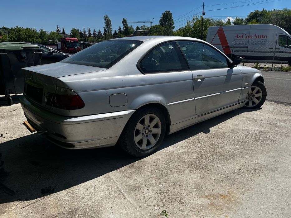 BMW 318 CI 2000 г НА ЧАСТИ