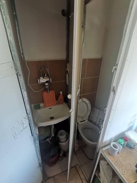 Продава се Магазин в Бургас, Меден рудник - зона Б - 12 кв.м за 255 €/кв.м - Снимка #3