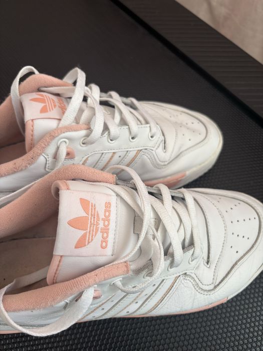 Маратонки Adidas Originals