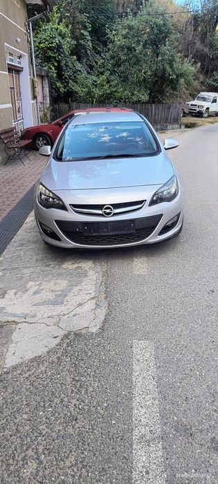 Vând Opel Astra 1.7 CDTI