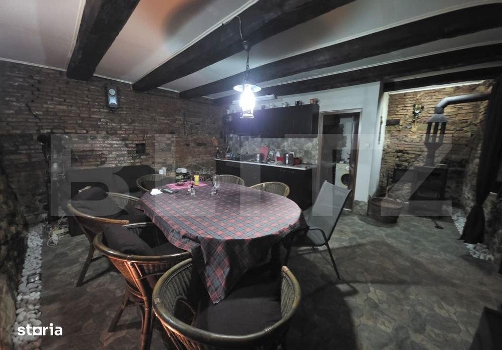 Oportunitate - Casa in zona centrala