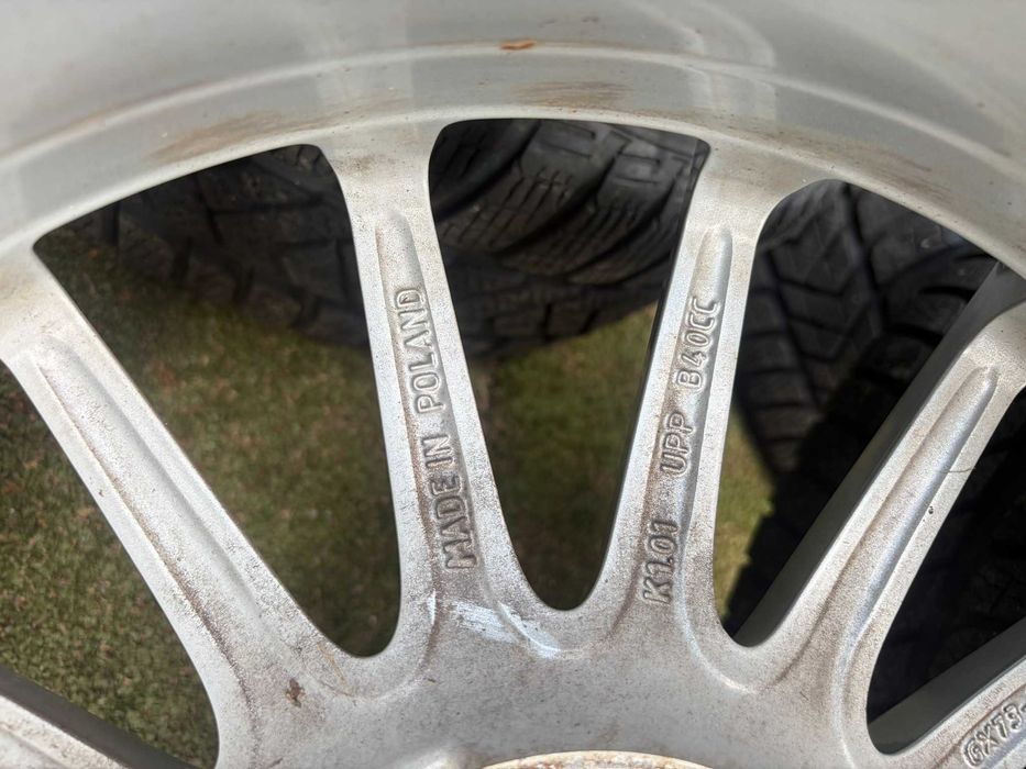 Roți R17 cu anvelope 205/55/R17 Pirelli iarnă