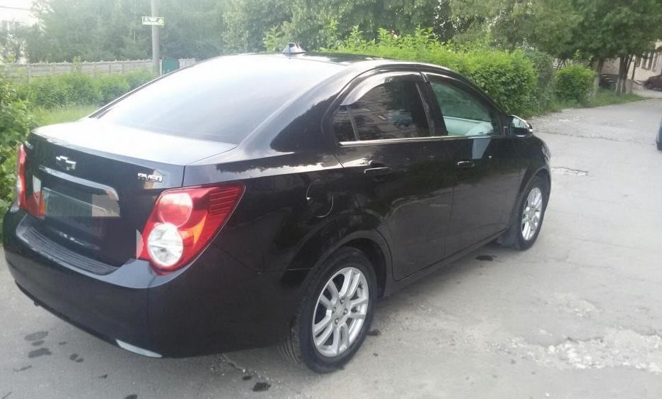 Части за Chevrolet Aveo  / Авео Т300 седан