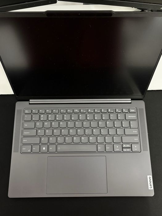 Lenovo Yoga Pro 7 14APH8 | Ryzen 7 7840HS | 32GB RAM | 1TB SSD | 2.5K | Baterie 95%