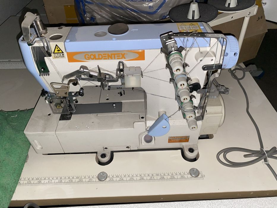 Tikuv mashinkalari sotiladi 18 dona Avtomobilga abmen bor