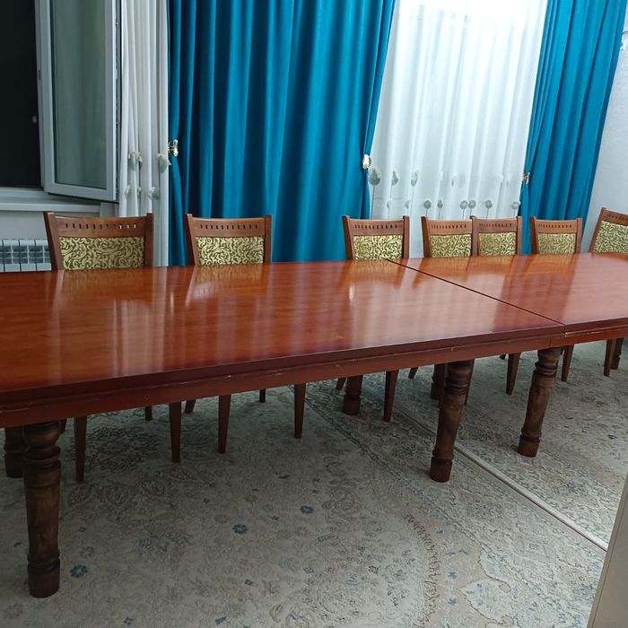 продам стол в хорошем состоянии