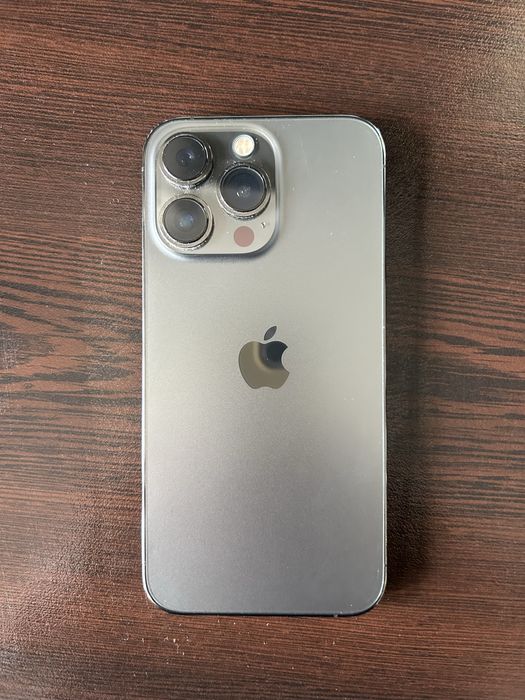 Iphone 13 pro Graphite, като нов, с гаранция