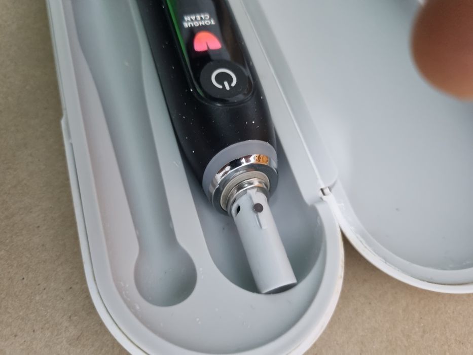 Periuta oral b iO 10