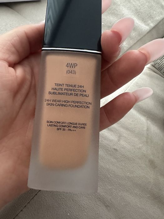 Fond de ten  Dior