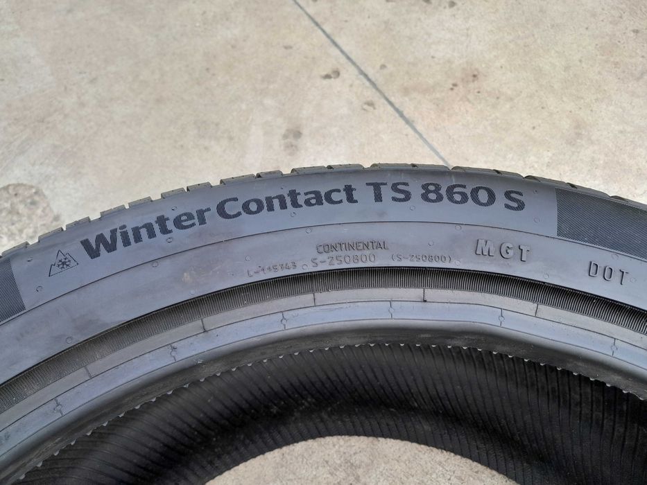 O anvelopa iarna 295 40 20 continental wintercontact TS 860S  dot 4421