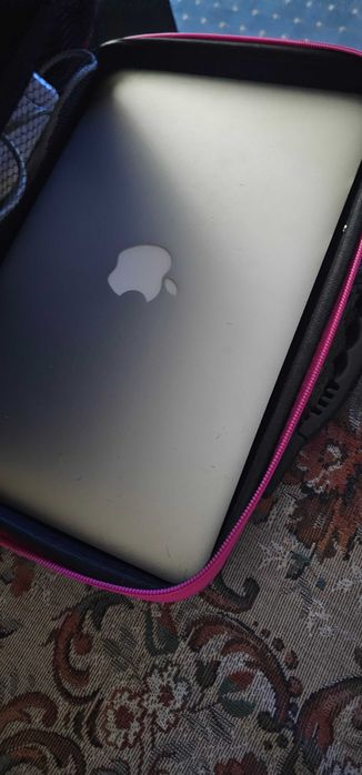 laptop macbook air apple i5