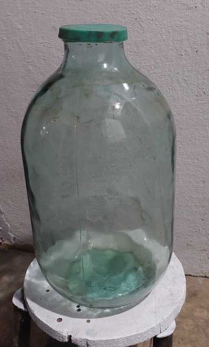 Продам Банка стеклянная 10л