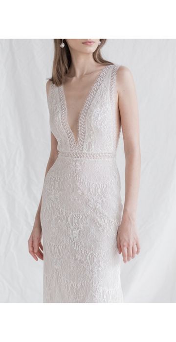 Vând rochie de mireasa Atelier Divine model Moira