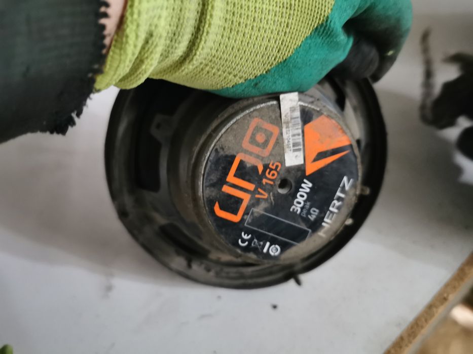 Difuzoare   auto diverse modele