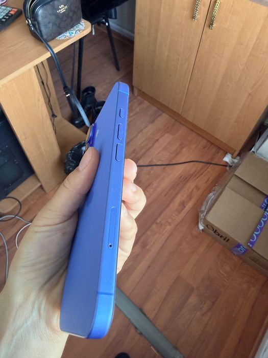 iPhone 16. 256 gb
