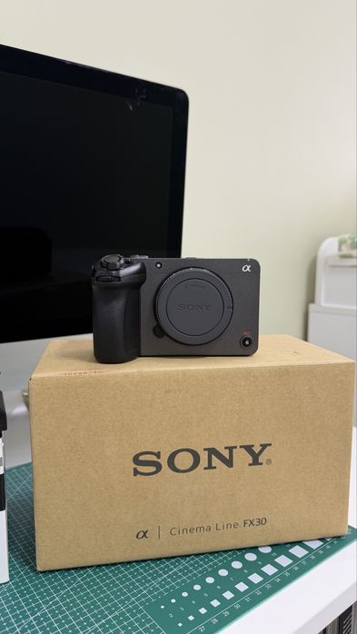 Sony fx30 + Sigma 18-50 f2.8