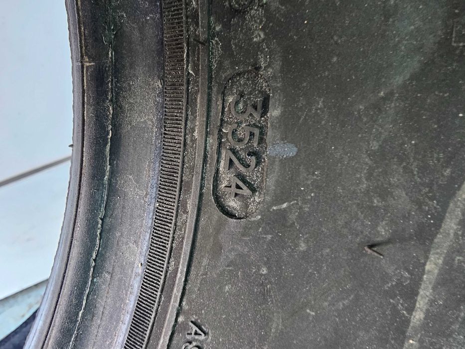 225 70 15 С Гума за бус 1 брой