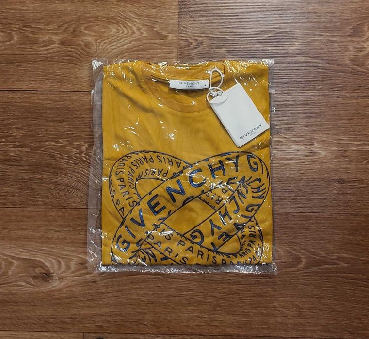 Мъжки фланели тениски блузи Givenchy paris