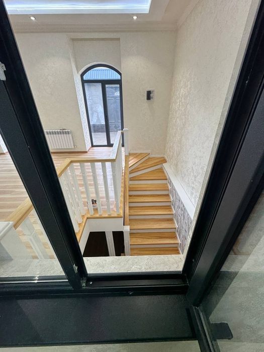 2сотик 5та хона +хол