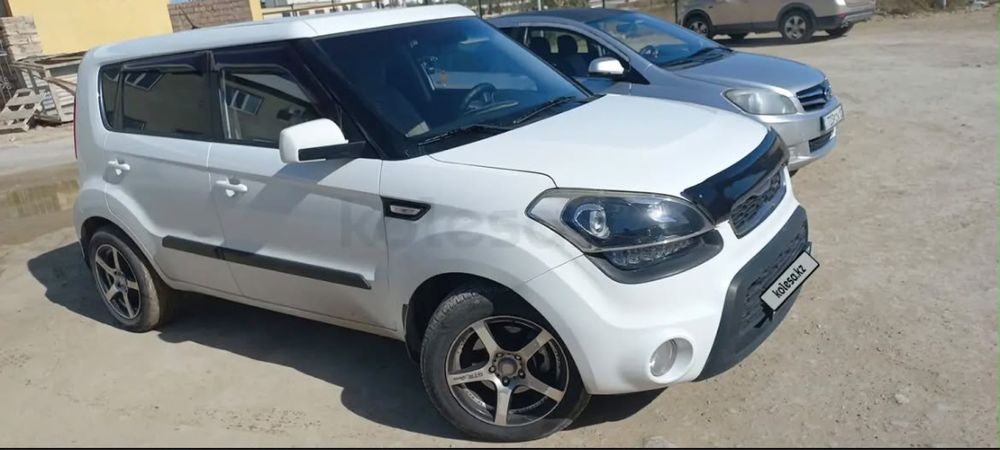 Продам машину Kia Soul, 2013 года