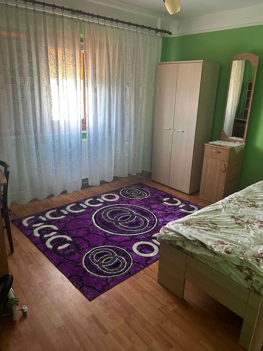 Inchiriez Apartament  2 camere - Mobilat si utilat - Decomandat