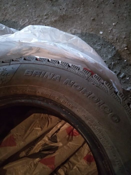 Продам зимние шины