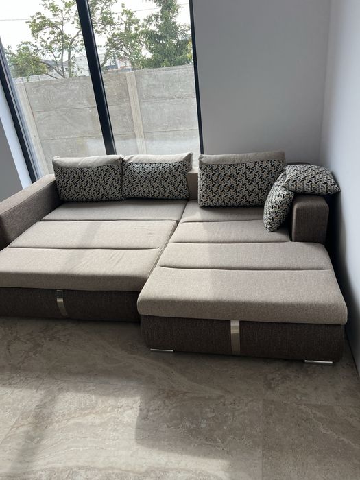 Coltar living Vega extensibil aproape nou