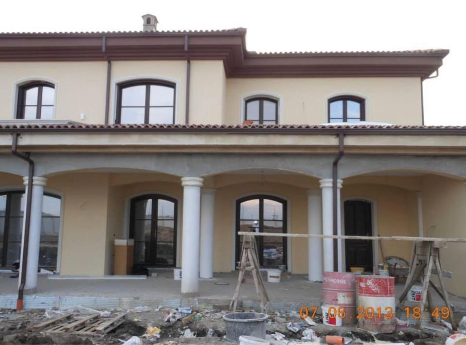 Jgheaburi si burlane din aluminiu.