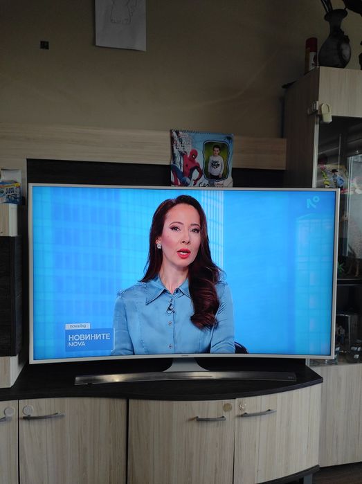 Смарт Телевизор SAMSUNG CURVED 55 инча Ultra HD 4K