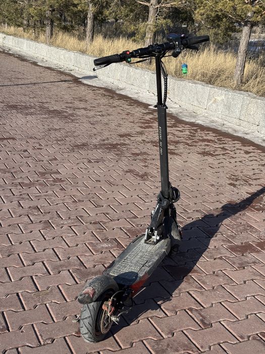 Электросамокат Kugoo M4 PRO 600W 18AH