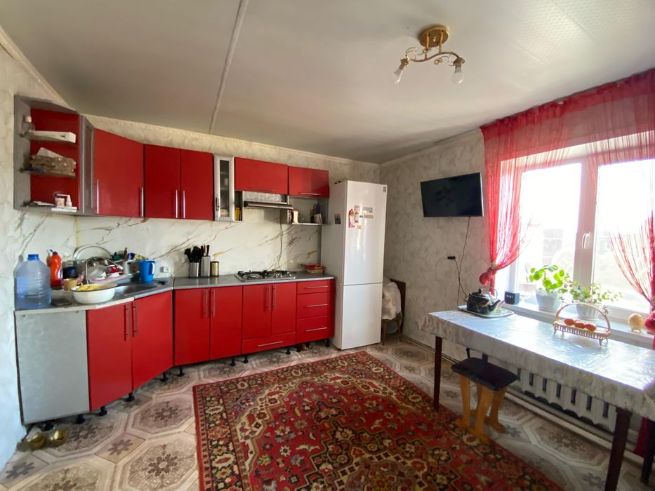 Продается квартира в двухквартином доме