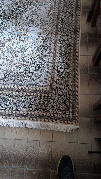 Продавам ориенталски килим от Кашмирска  коприна
