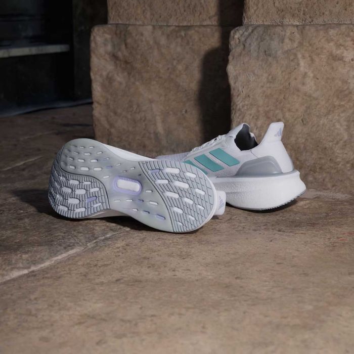 Женские беговые кроссовки adidas Ultraboost 5x! Оригинал adidas!