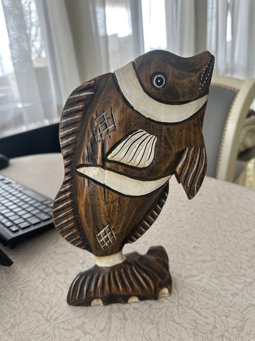 Продам статуэтку рыбу