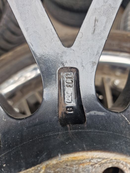 Гуми с Джанти за Audi Q7 295/35 R22