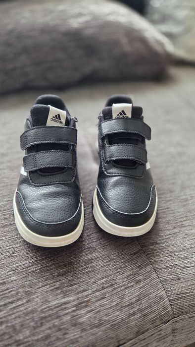 Детски кожени маратонки Adidas