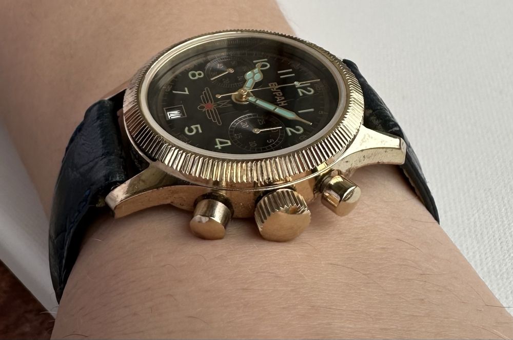 Полет Буран – механичен хронограф, позлатен,2000 г