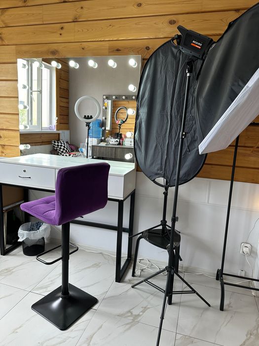 Сдам гримерный столик