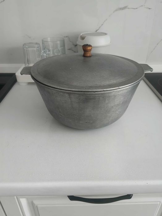Продам қазан 5 л